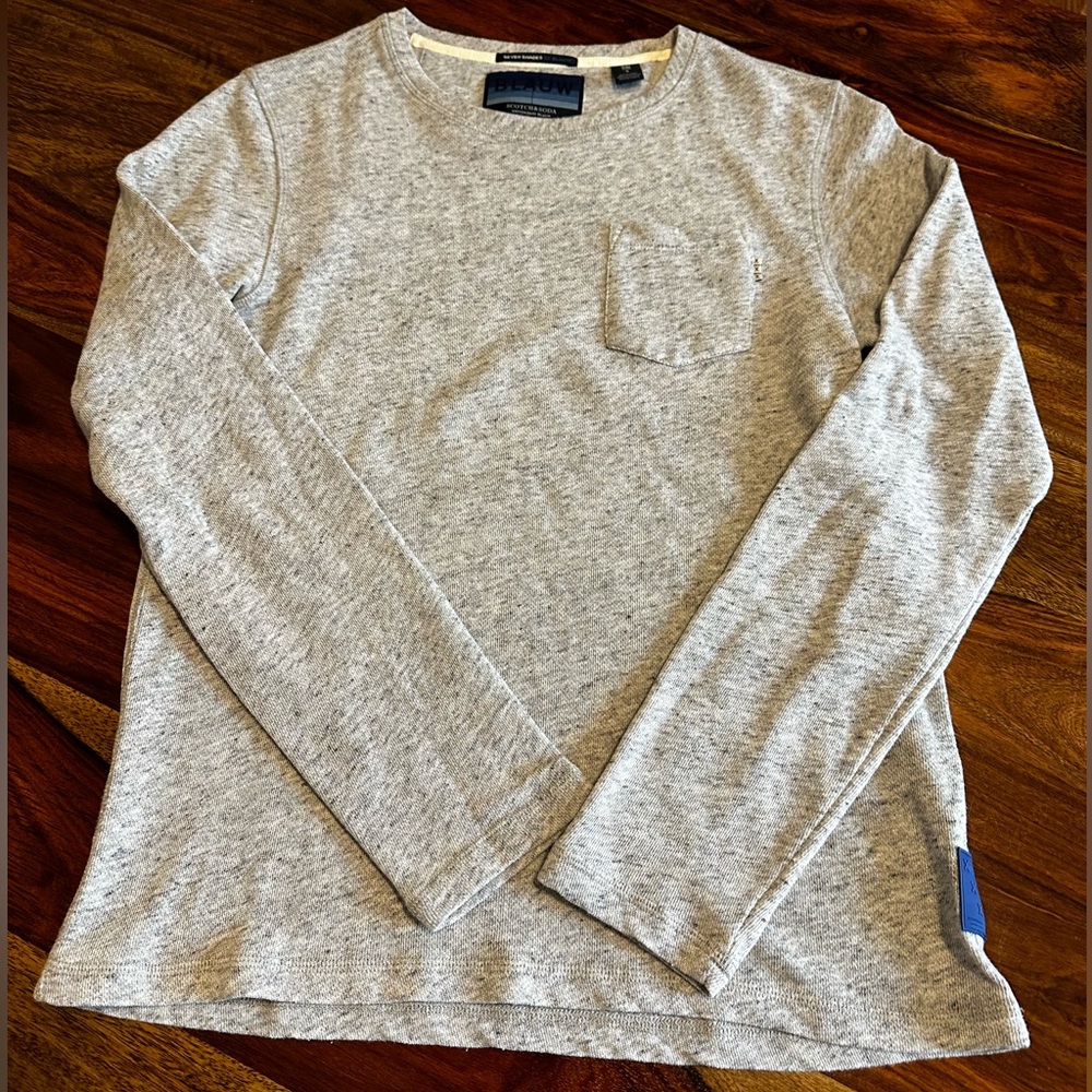 Men’s scotch and soda, long sleeve, gray sweater, size medium.
